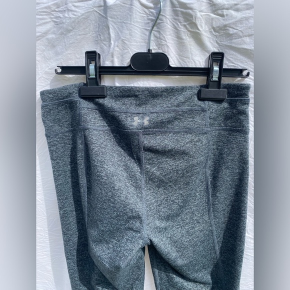 Under Armour Fitted All Season Gear Leggings - Picture 9 of 11
